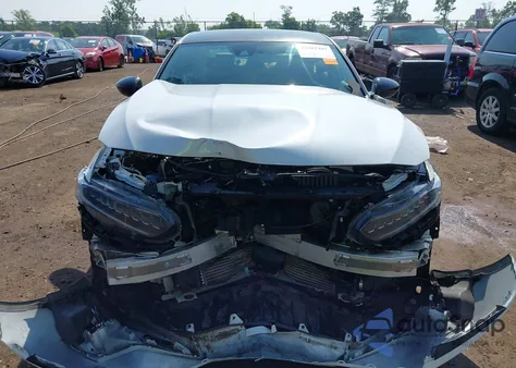 2022 Honda Accord Sport z USA, uszkodzony, nr VIN 1HGCV1F37NA009447